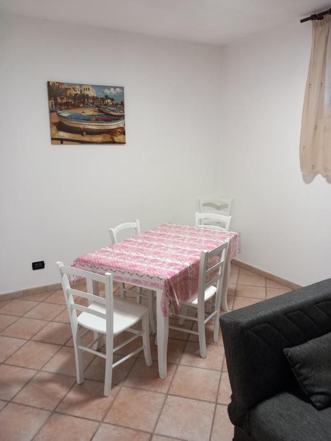 Appartamenti Cavarretta Seminterrati مونديلّو الغرفة الصورة