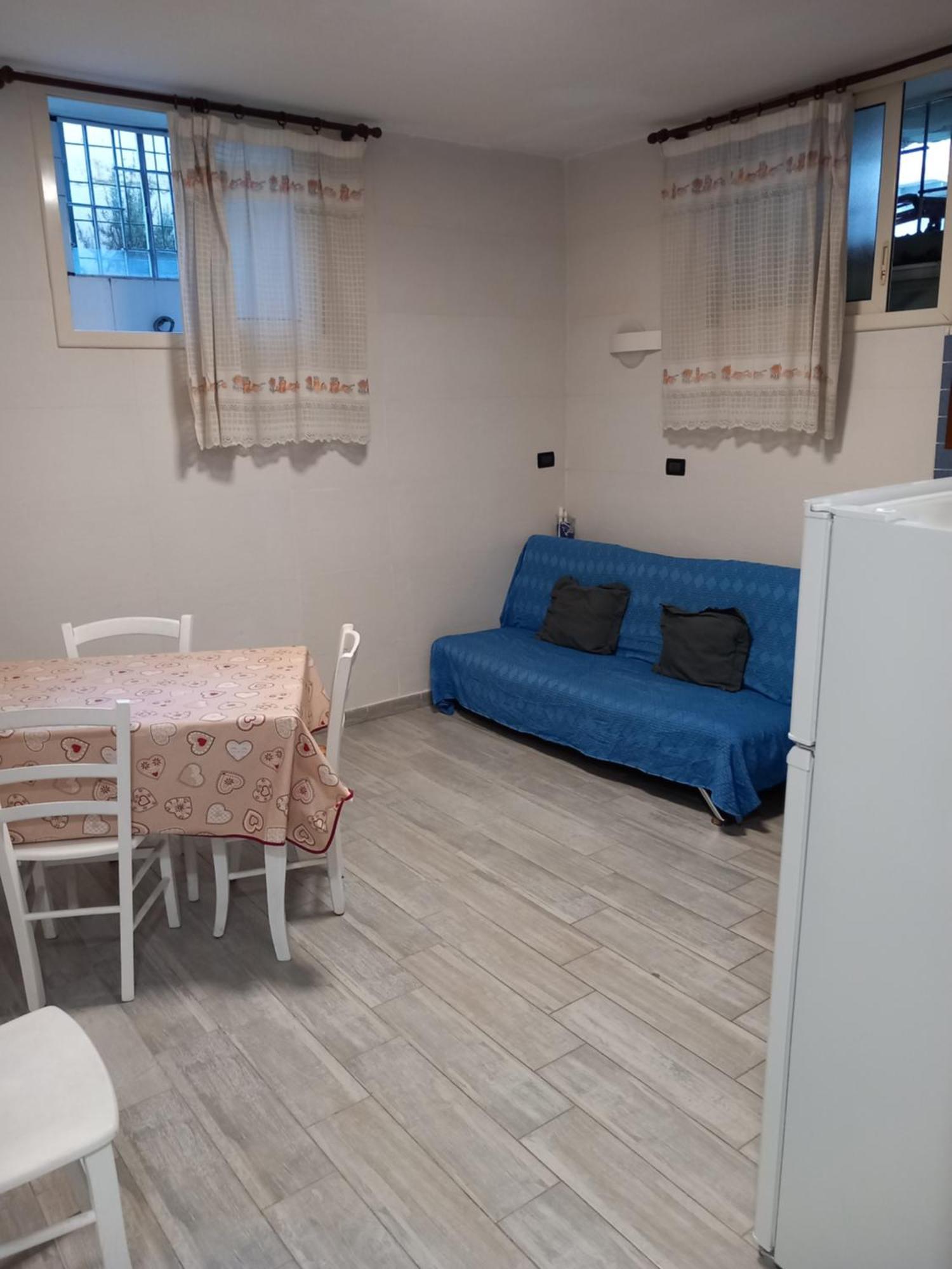 Appartamenti Cavarretta Seminterrati مونديلّو الغرفة الصورة